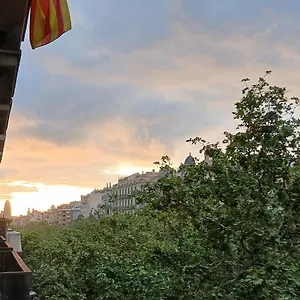 https://casa-valeta.topbarcelonahotels.com